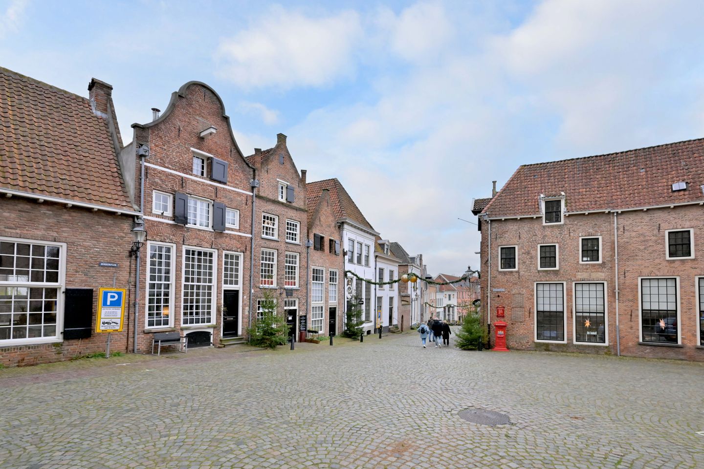 View photo 4 of Bergstraat 48-50