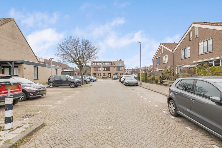 Photo 32 of Hoefslag 39