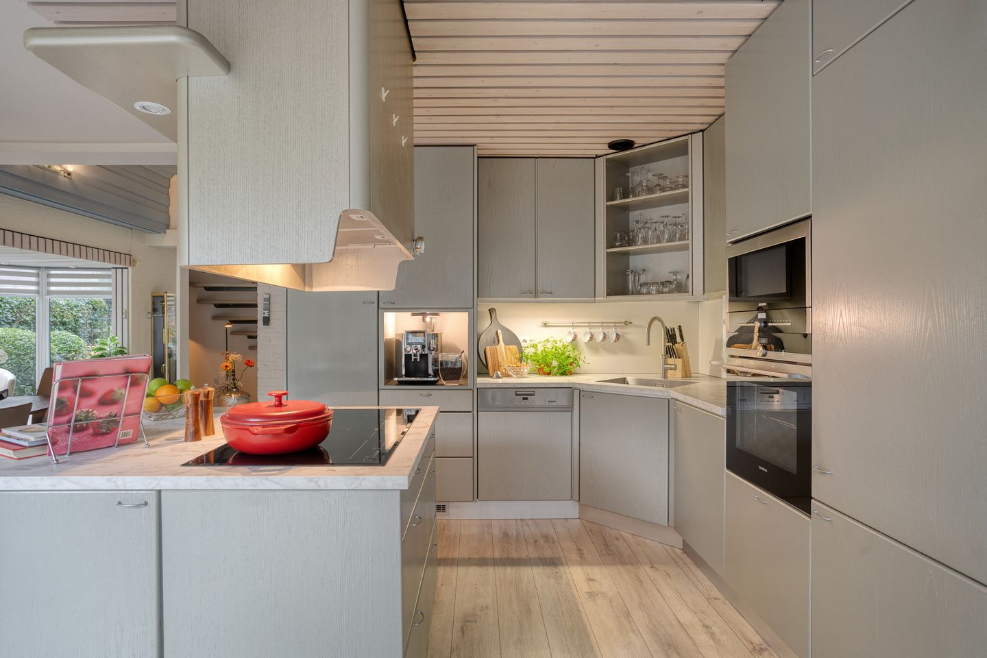 Photo 10 of Jan van Kuikweg 128