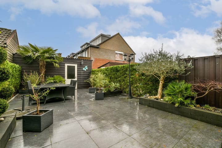 Foto 24 van Loethoelilaan 135