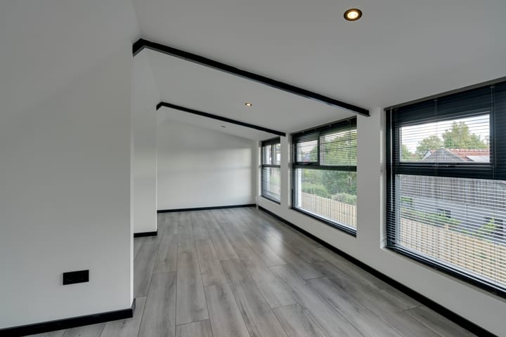 Foto 75 van Hornweg 212