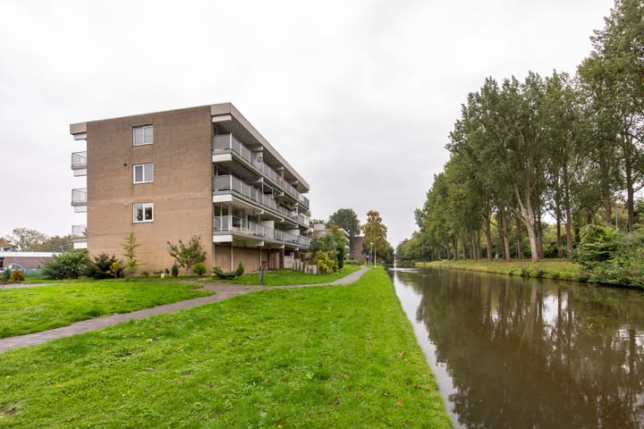 Foto 26 van Weegbreestraat 120