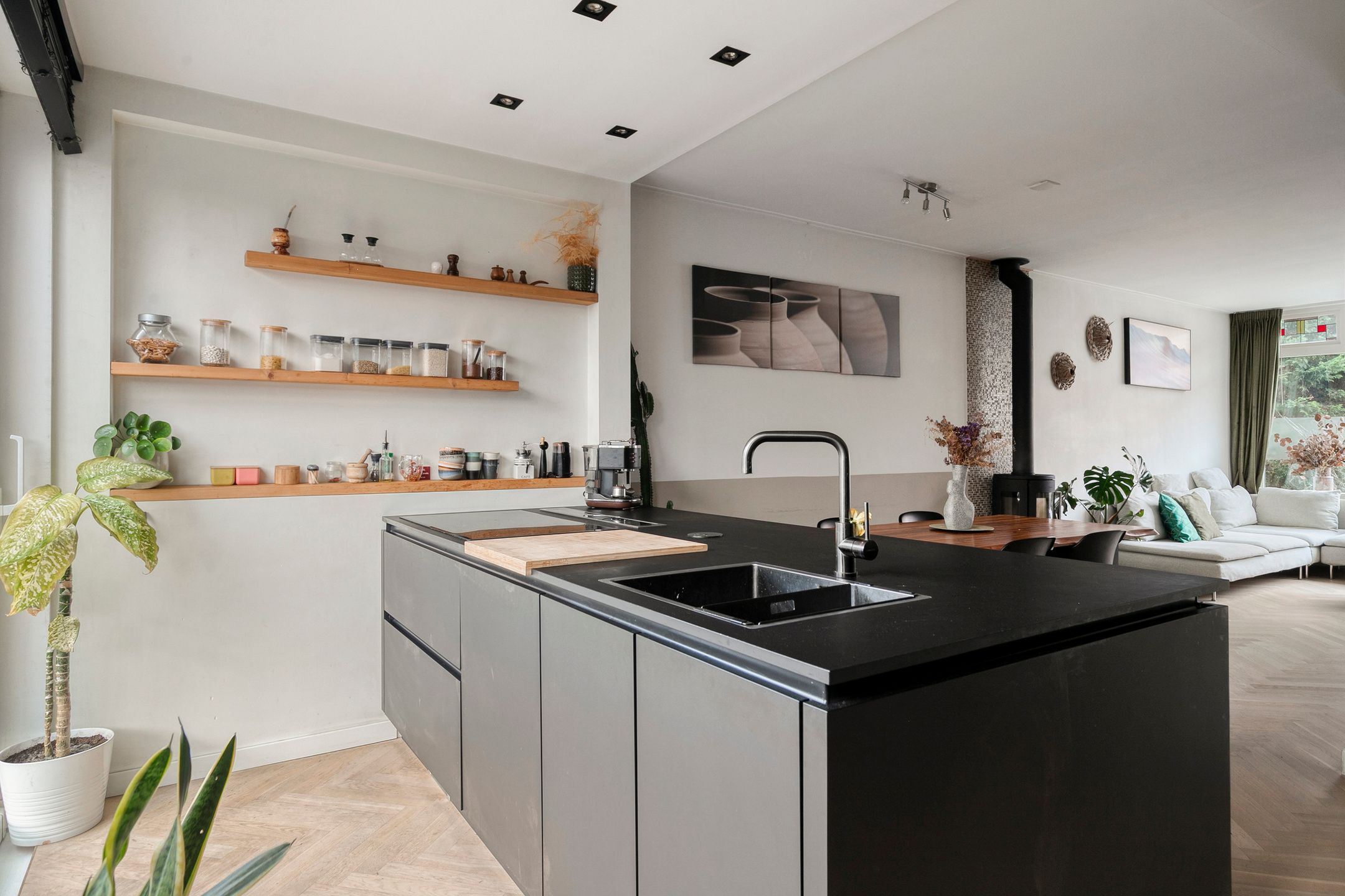 Photo 3 of Lijsterbesstraat 21