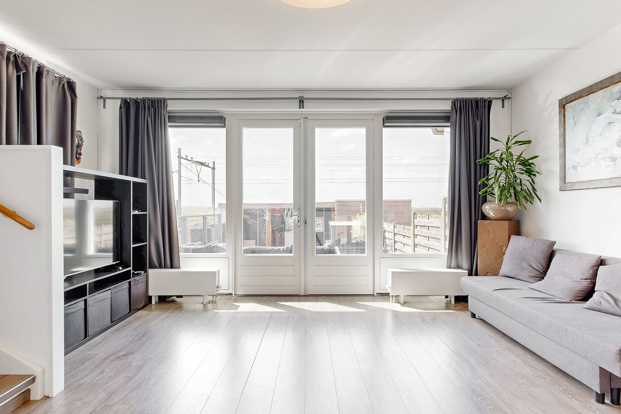 Photo 3 of Riouwstraat 54