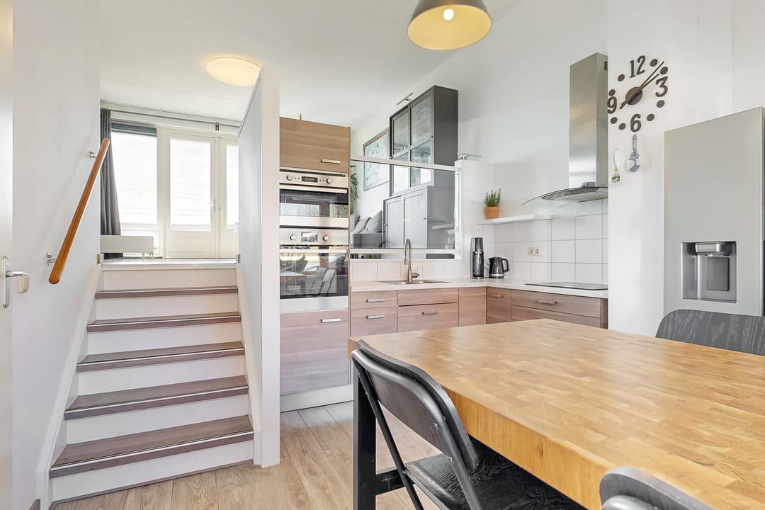 Photo 13 of Riouwstraat 54