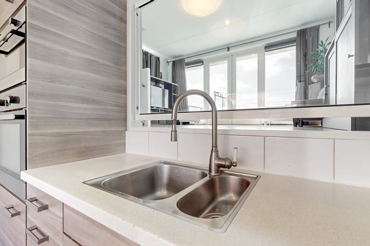 Foto 16 van Riouwstraat 54