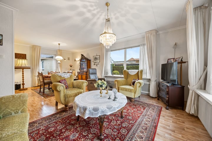 Photo 7 of Leutsestraat 2-A