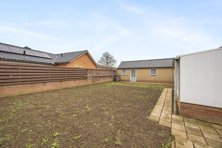 Photo 18 of Leutsestraat 2-A