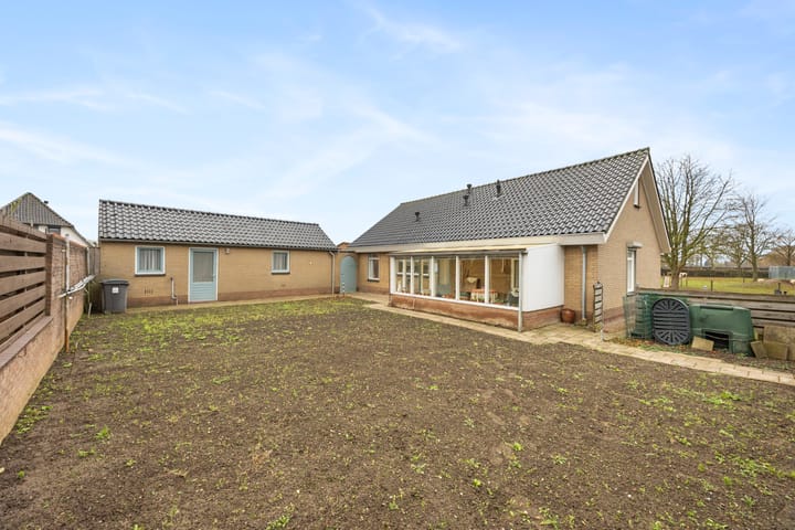 Photo 19 of Leutsestraat 2-A