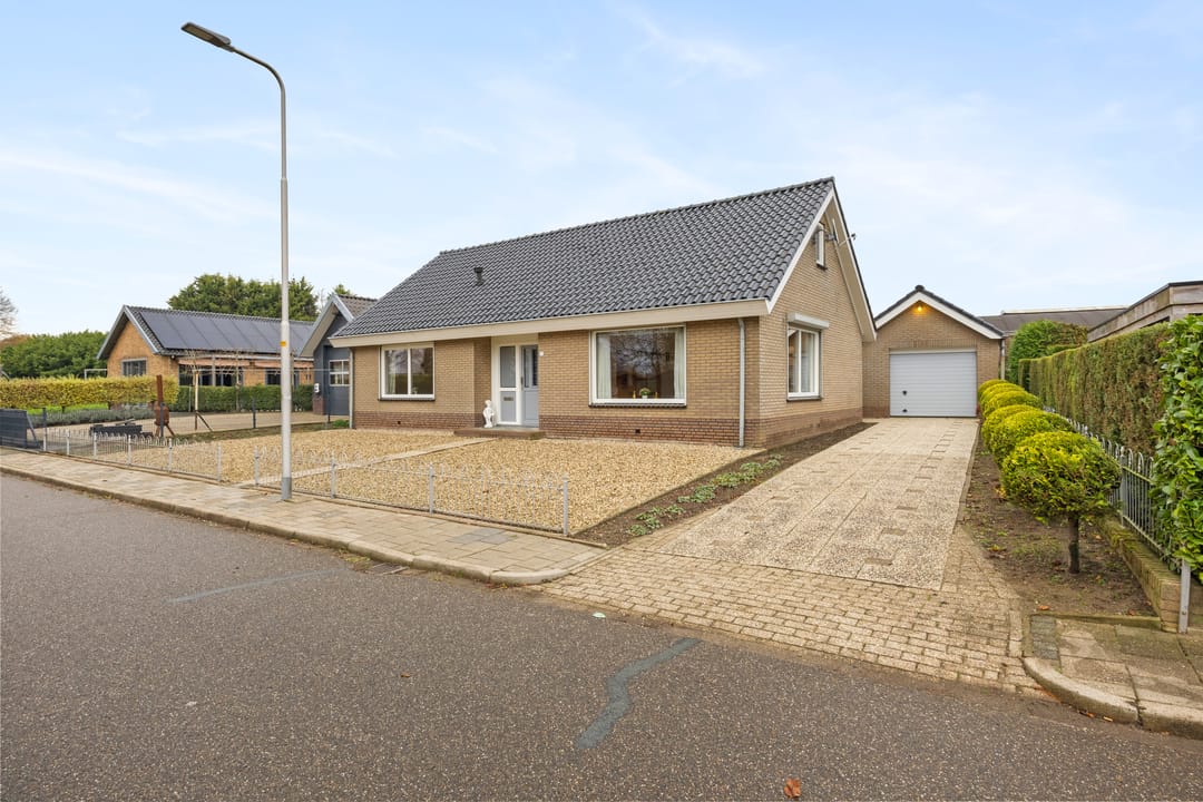 Foto 41 van Leutsestraat 2-A