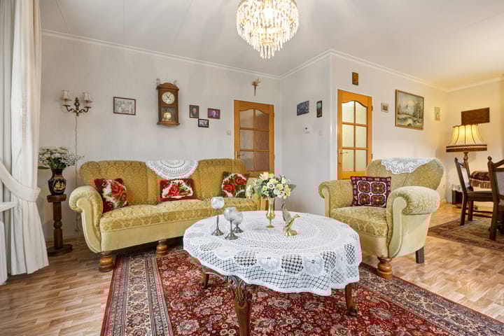 Photo 4 of Leutsestraat 2-A