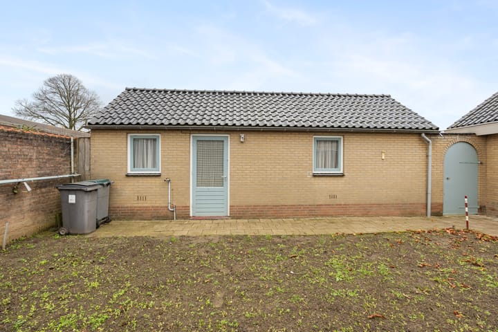 Photo 17 of Leutsestraat 2-A