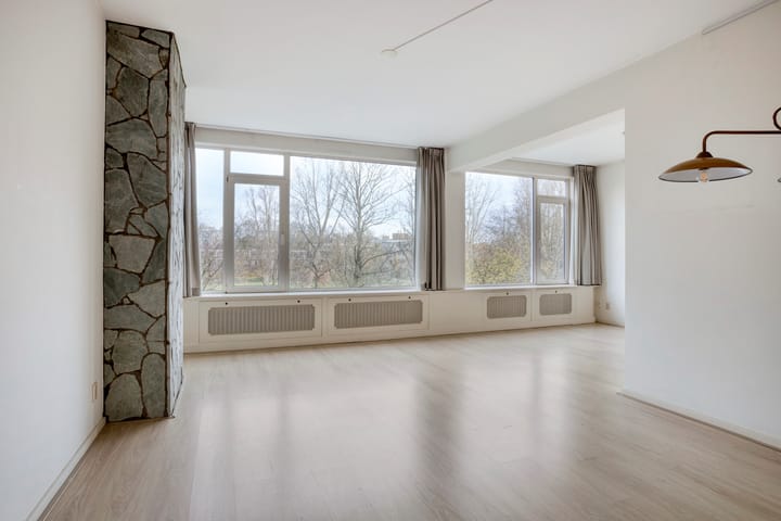 Photo 12 of Cornelie van Zantenstraat 74