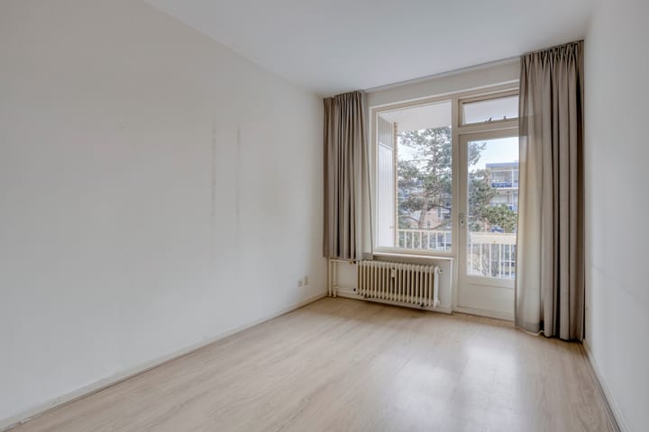 Photo 20 of Cornelie van Zantenstraat 74