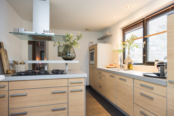 Foto 25 van Weerselosestraat 9