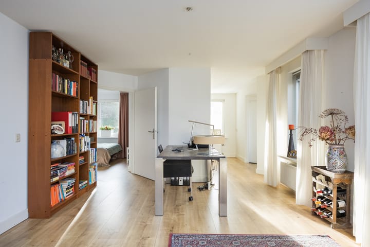 Foto 32 van Weerselosestraat 9