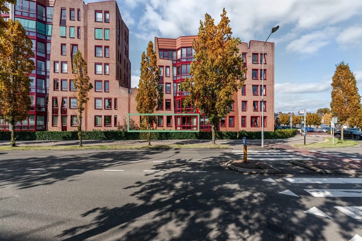 Foto 1 van De Heus Plein 4