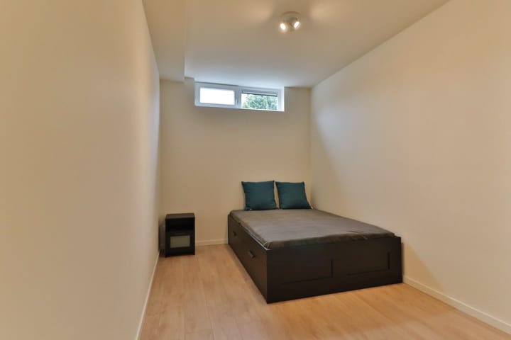 Foto 11 van Leeuwerikstraat 15