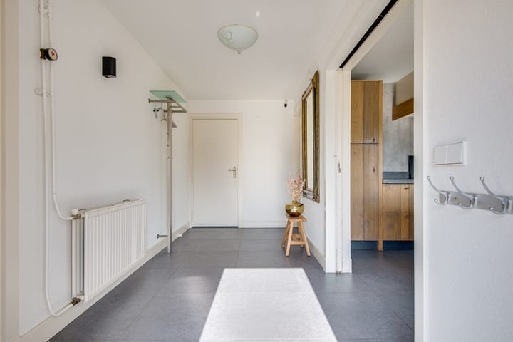 Photo 11 of Witboomstraat 42-D