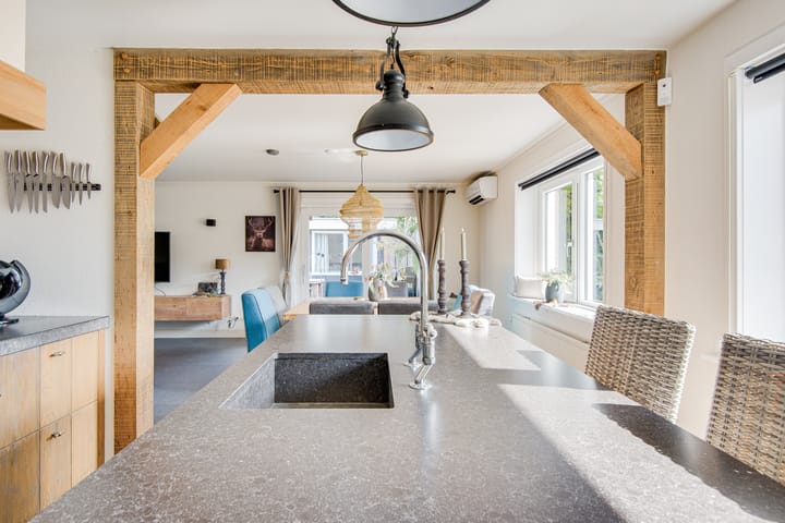 Photo 18 of Witboomstraat 42-D