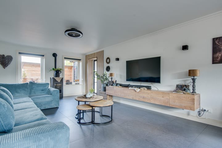 Photo 24 of Witboomstraat 42-D