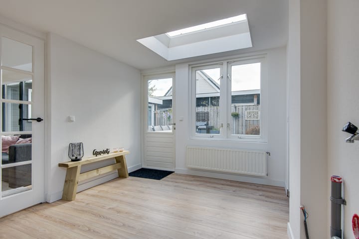 Photo 73 of Witboomstraat 42-D