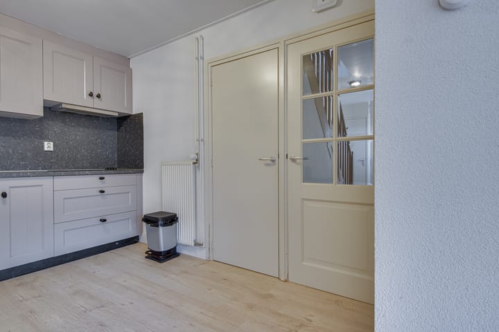 Photo 98 of Witboomstraat 42-D