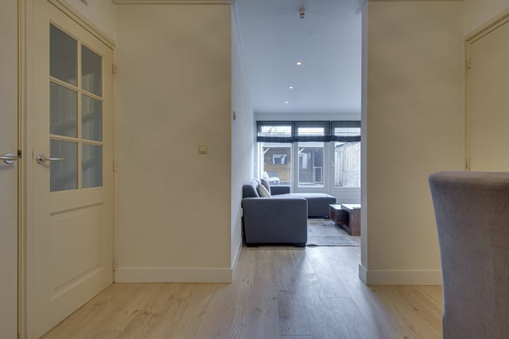 Photo 99 of Witboomstraat 42-D