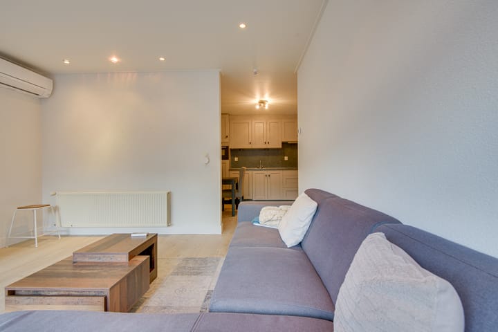 Photo 103 of Witboomstraat 42-D