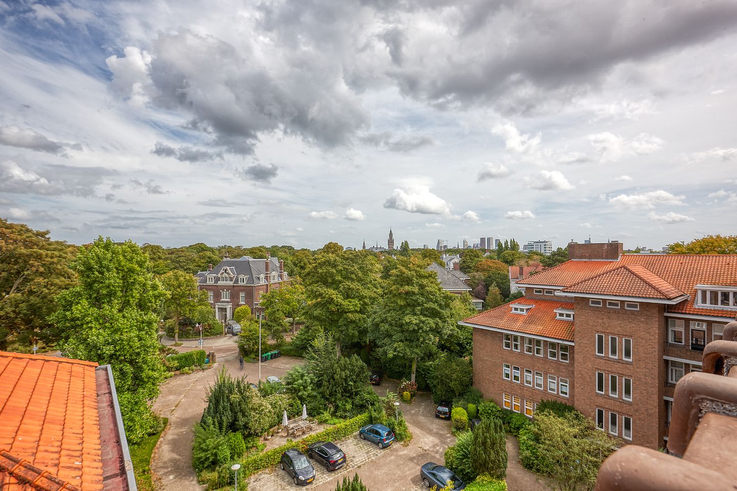 Foto 1 van Alexander Gogelweg 91