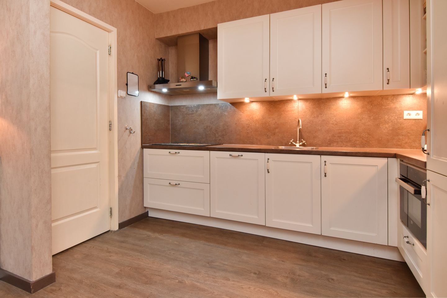 Foto 10 van Zandvoortstraat 49