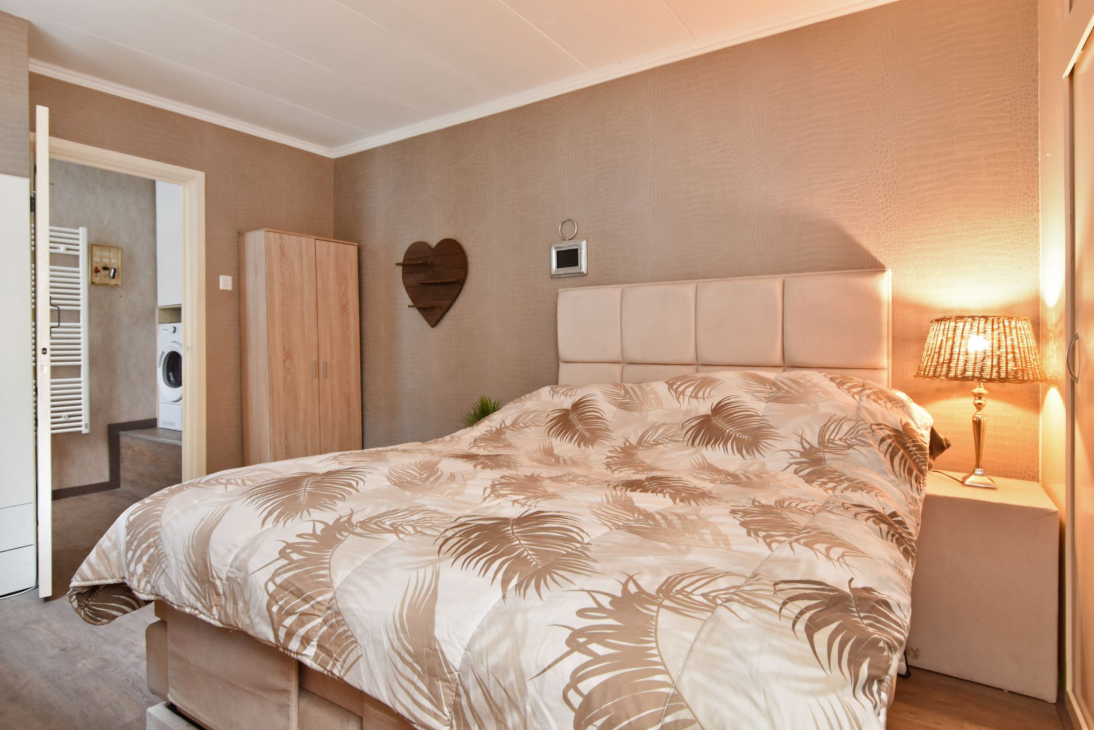 Foto 18 van Zandvoortstraat 49