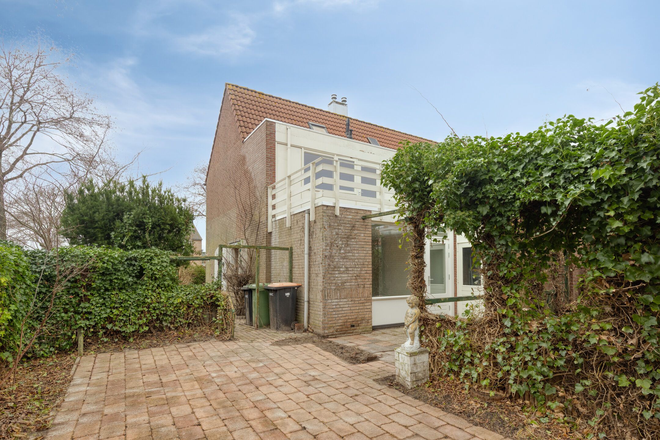 Foto 18 van Wierbalg 1981