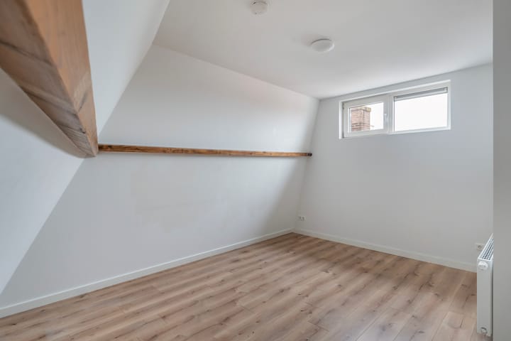 Photo 9 of Willem van Hillegaersbergstraat 135-C