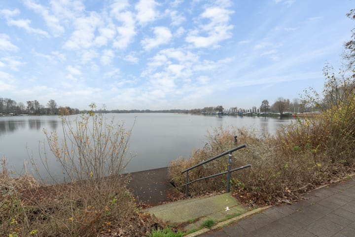 Photo 14 of Willem van Hillegaersbergstraat 135-C