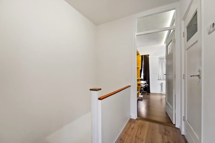 Foto 14 van Bergmannstraat 12