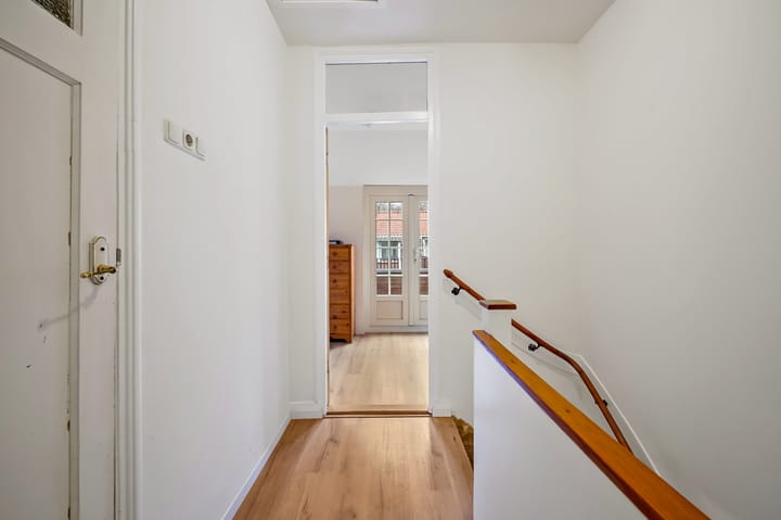 Foto 32 van Bergmannstraat 12