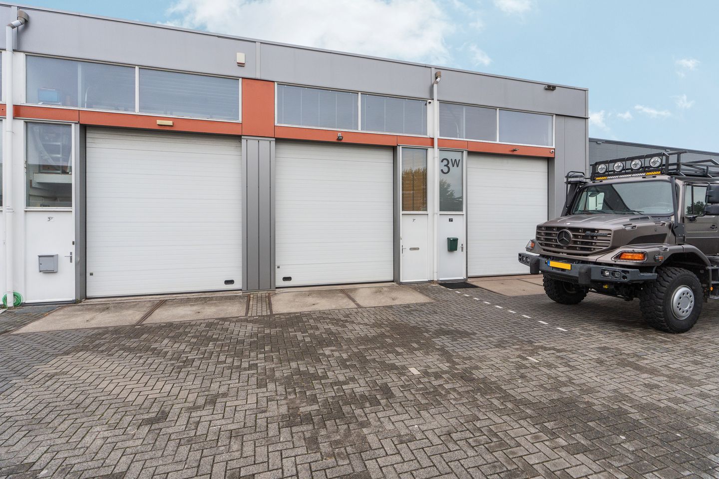 View photo 2 of Markweg 3-v