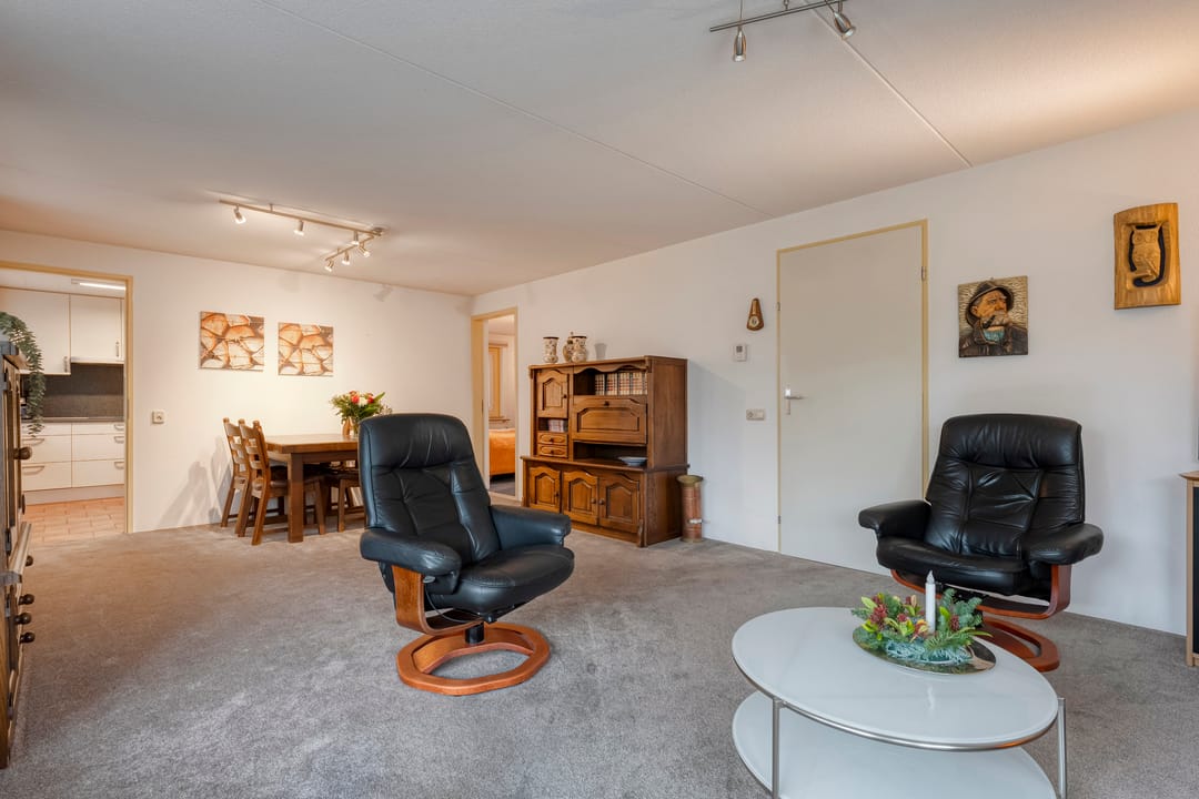 Foto 11 van Wicherserf 32