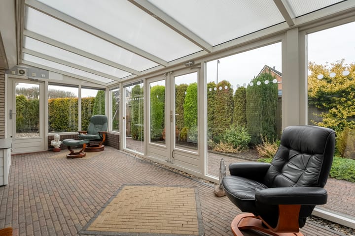 Photo 19 of Wicherserf 32