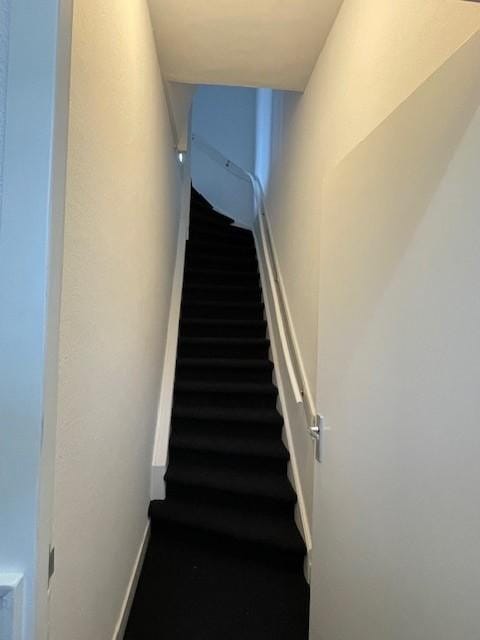 Photo 2 of Geestbrugweg 21-A