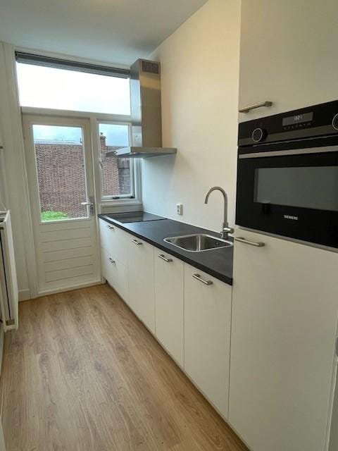 Photo 8 of Geestbrugweg 21-A