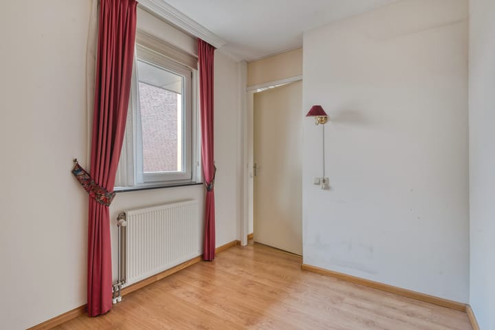 Foto 25 van Visser 15-B