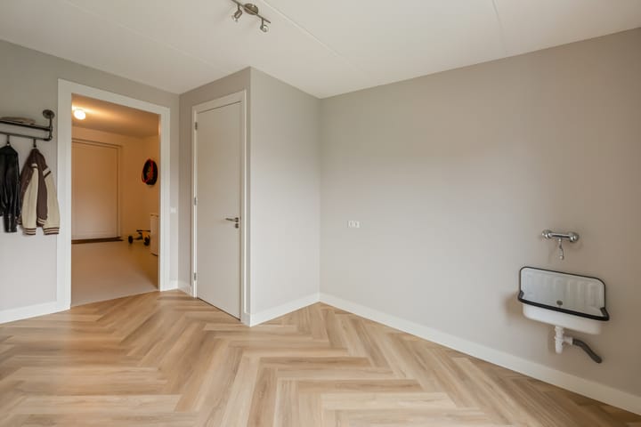 Photo 16 of Schaddenhof 3