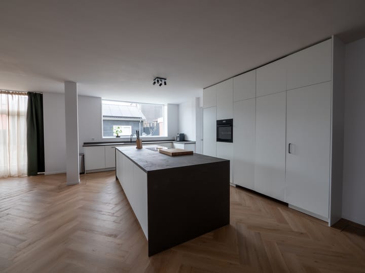 Foto 2 van Van Helomalaan 8