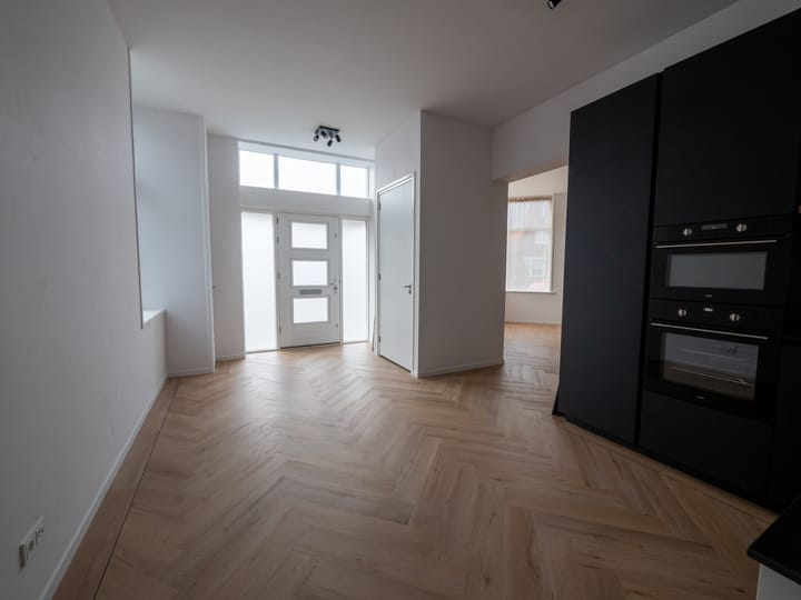 Foto 8 van Van Helomalaan 8