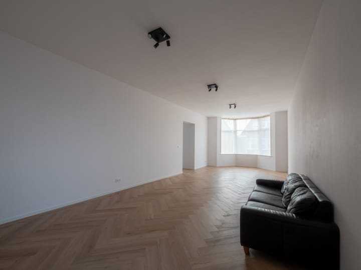 Foto 10 van Van Helomalaan 8