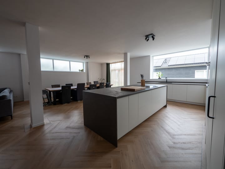 Foto 14 van Van Helomalaan 8