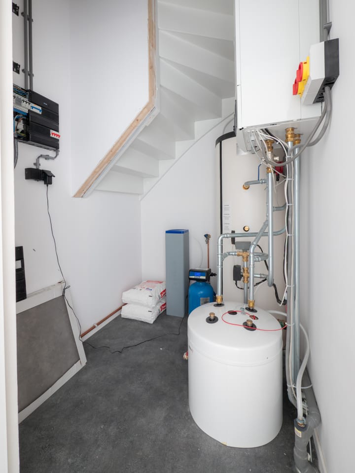 Foto 17 van Van Helomalaan 8