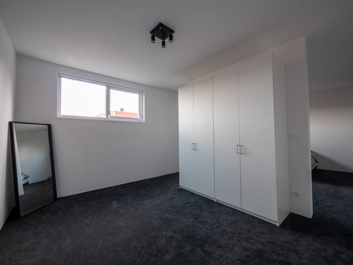 Foto 21 van Van Helomalaan 8